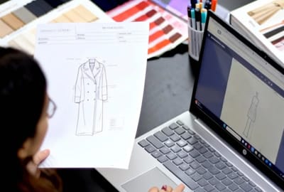 Diseño-+-Bocetos-y-Tech-Pack